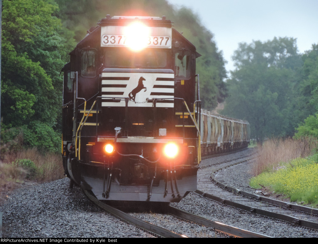 NS 3377 on H52 